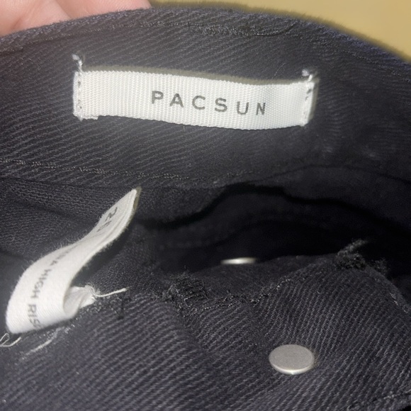 Pacsun High Rise Slim Fit Butterfly Black Jeans Size 26 - Picture 5 of 11